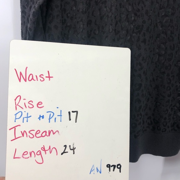 Equipment Pullover Grey Long Sleeve with Crew Neck Semi sheer Womens XS - Picture 6 of 8